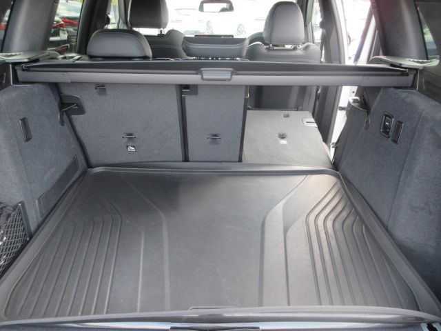 G01 X3 M40d RHD LCI ZA