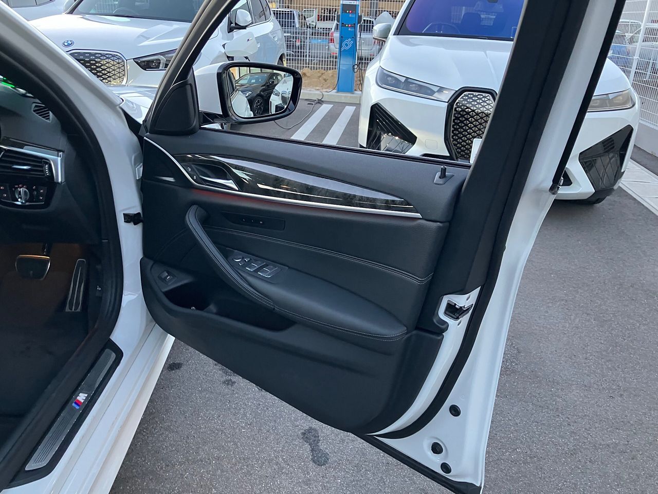 G30 520i SE Saloon B48 2.0i TU