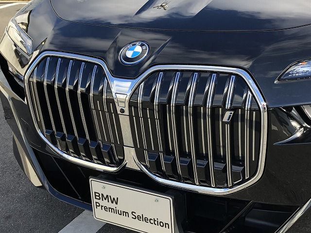 BMW i7 eDrive50 Sedan RHD