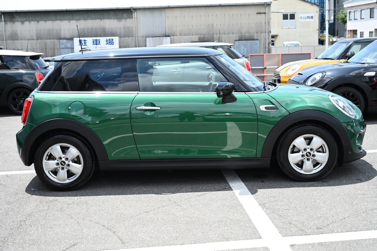 F56 MINI Cooper 3-Door Hatch LCI