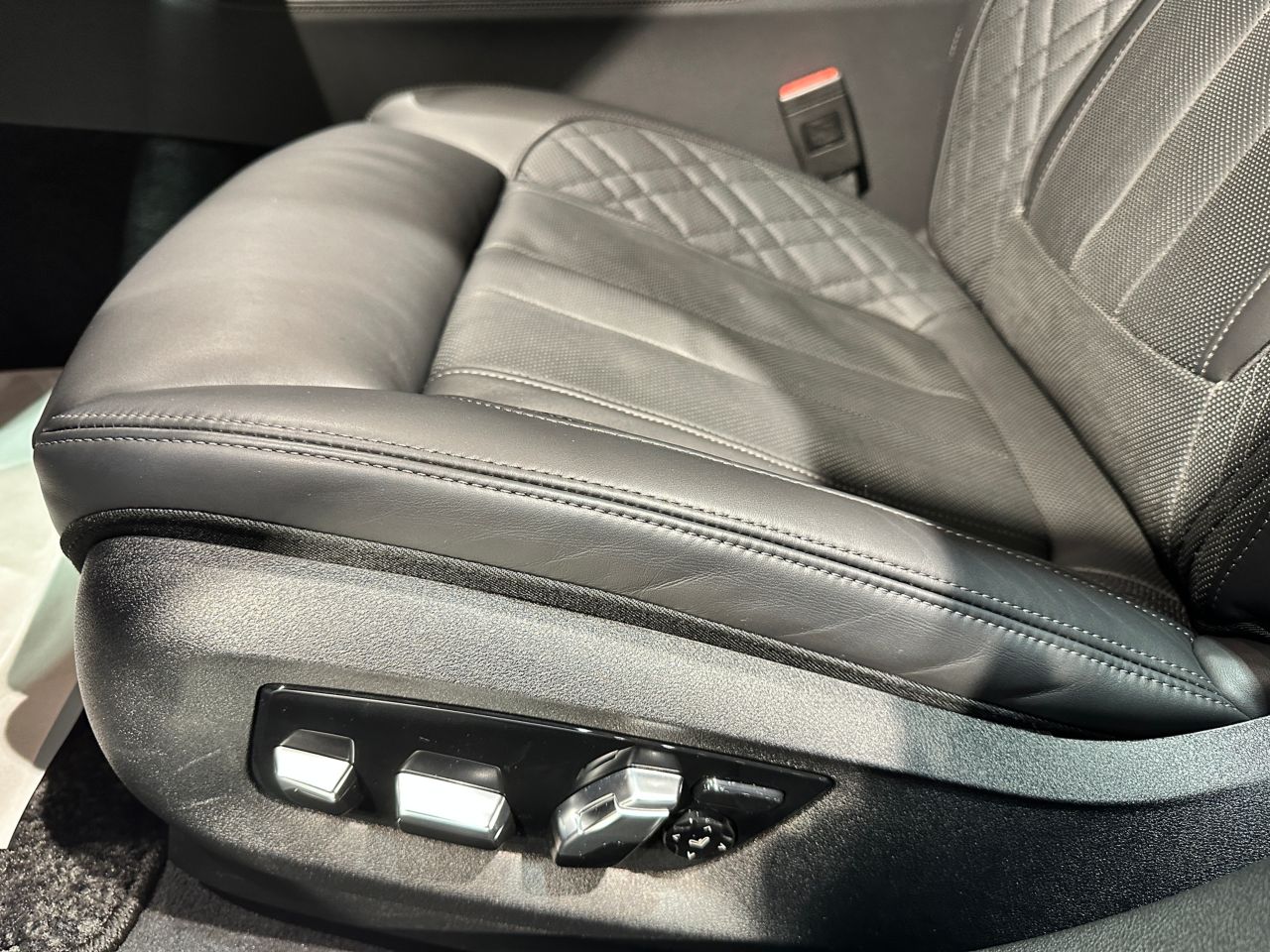 G07 X7 xDrive40d B57 3.0d