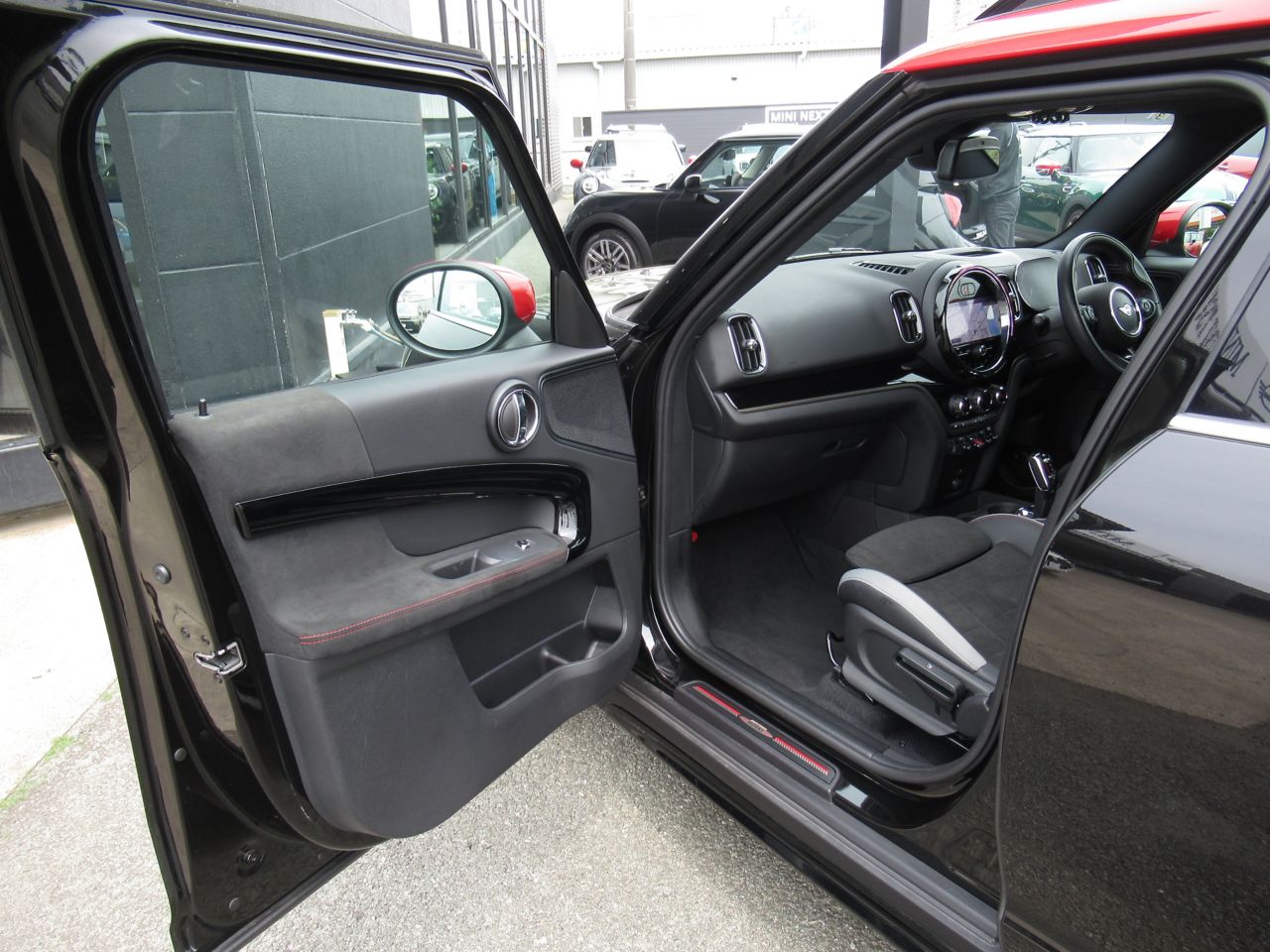 MINI John Cooper Works ALL4 Countryman RHD