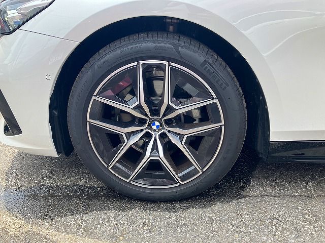 520i Sedan RHD