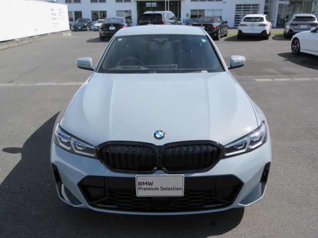 320d xDrive Berline RHD