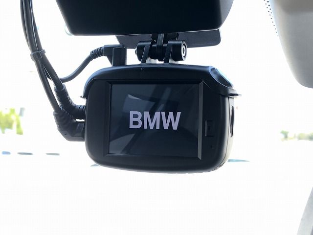 X3 20D