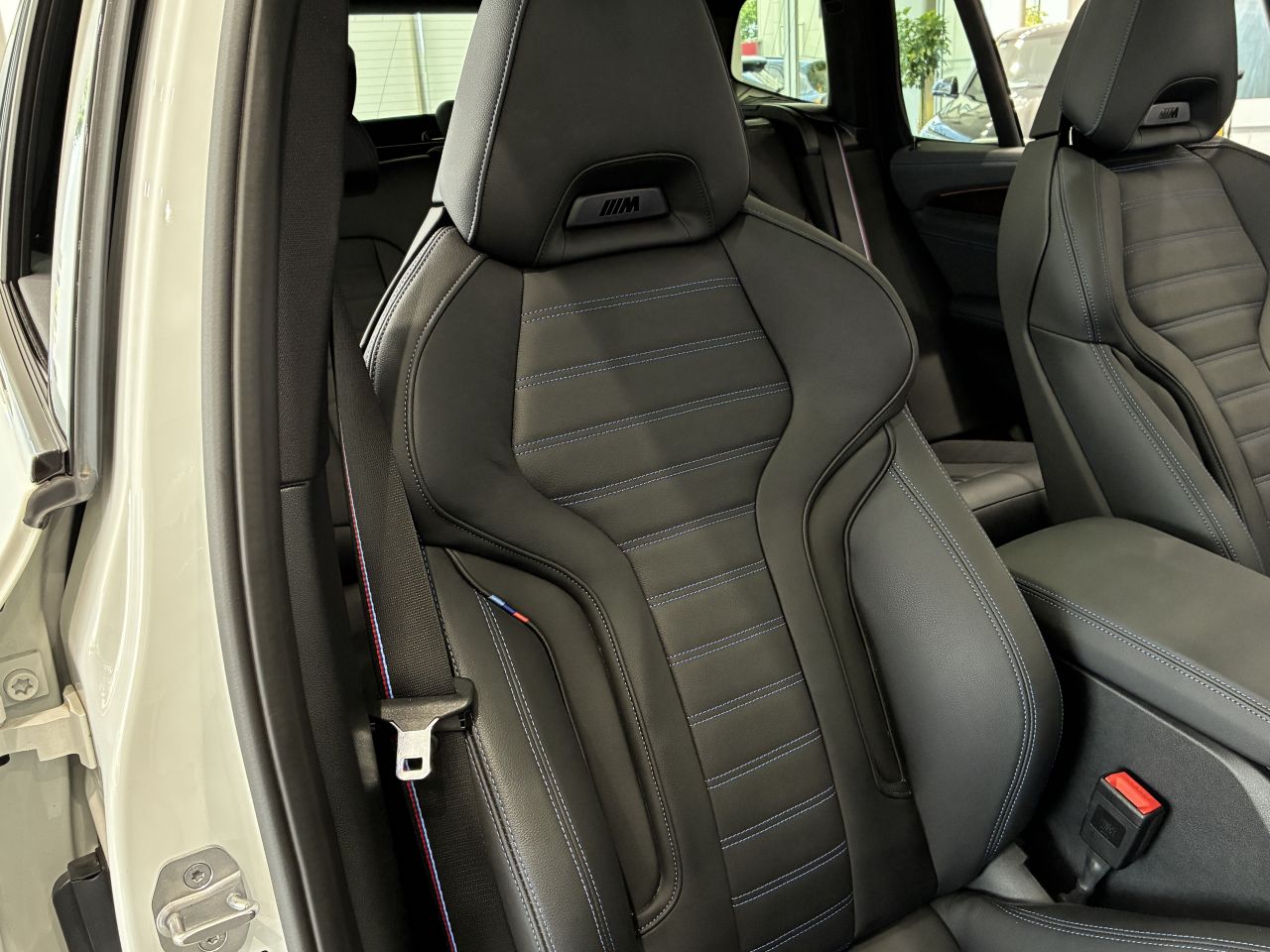 G01 X3 M40i RHD LCI ZA