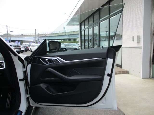 G26 420d xDrive Gran Coupe RHD