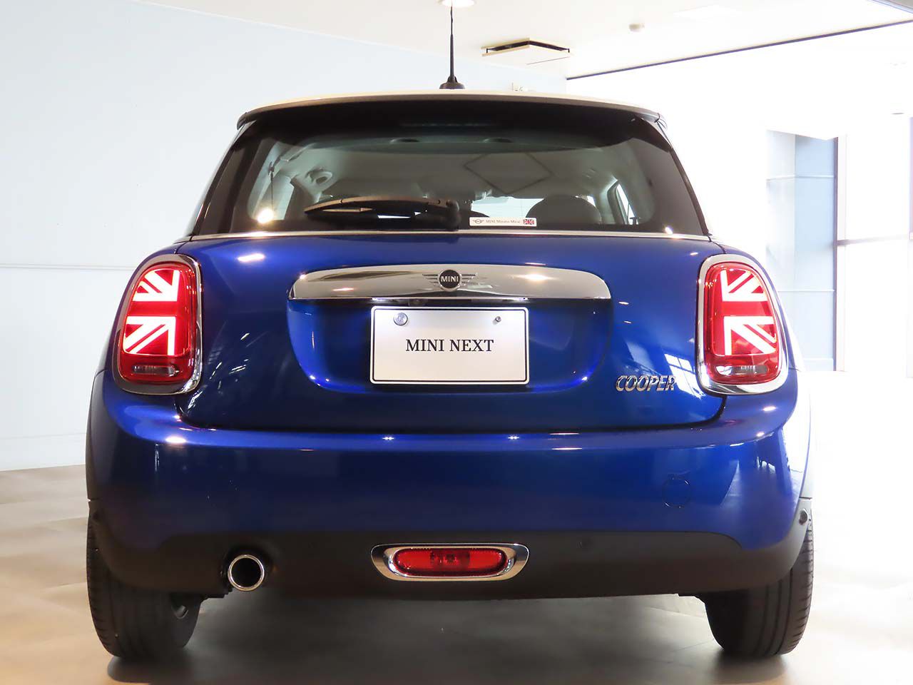 F56 MINI Cooper 3-Door Hatch LCI