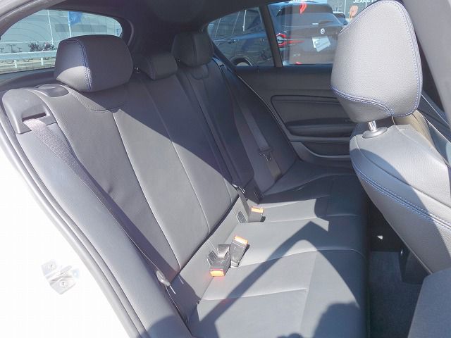 118 5DOOR RHD