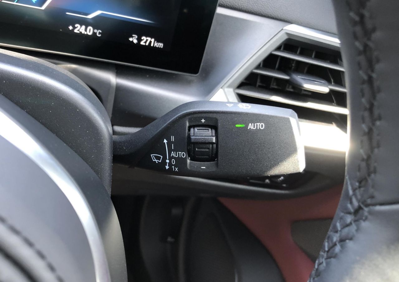 G26 i4 eDrive40 RHD