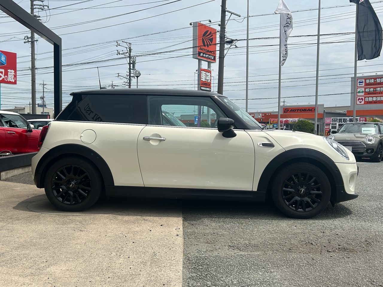F56 MINI Cooper 3-Door Hatch LCI