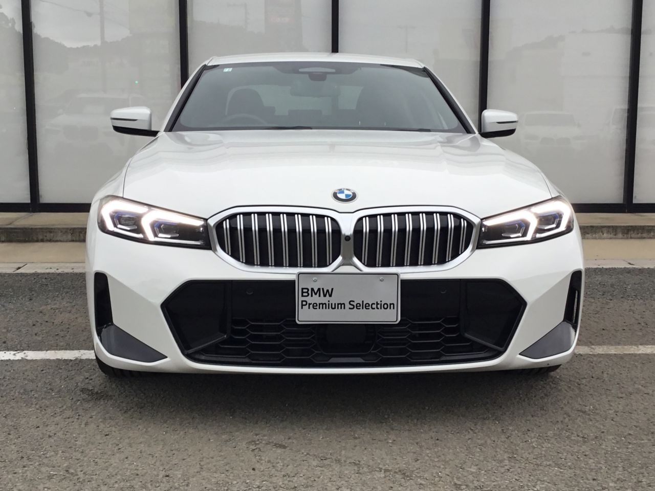 320d xDrive Berline RHD