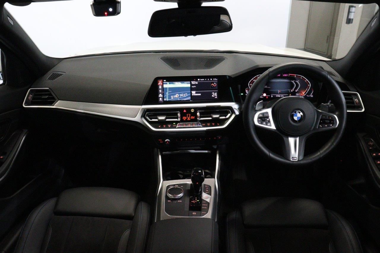 G20 320i Saloon RHD TU