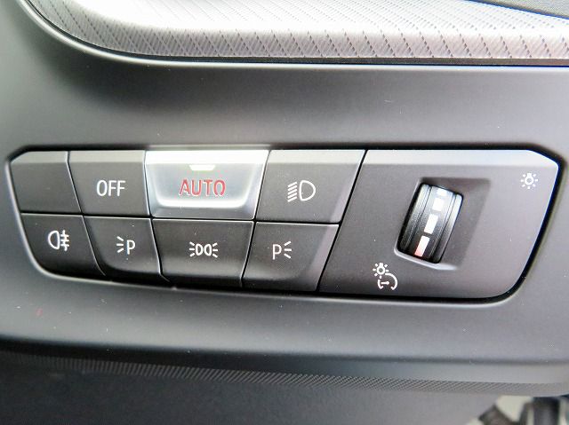 F4* **35i xDrive **** ***** B48 2.0i