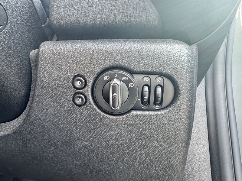 F56 MINI Cooper 3-Door Hatch LCI
