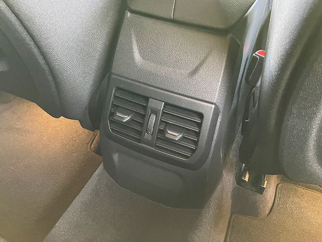 F40 118d Sports Hatch 5-door B47 2.0d