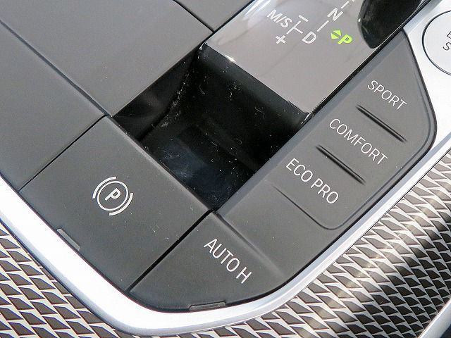 G21 318i Touring