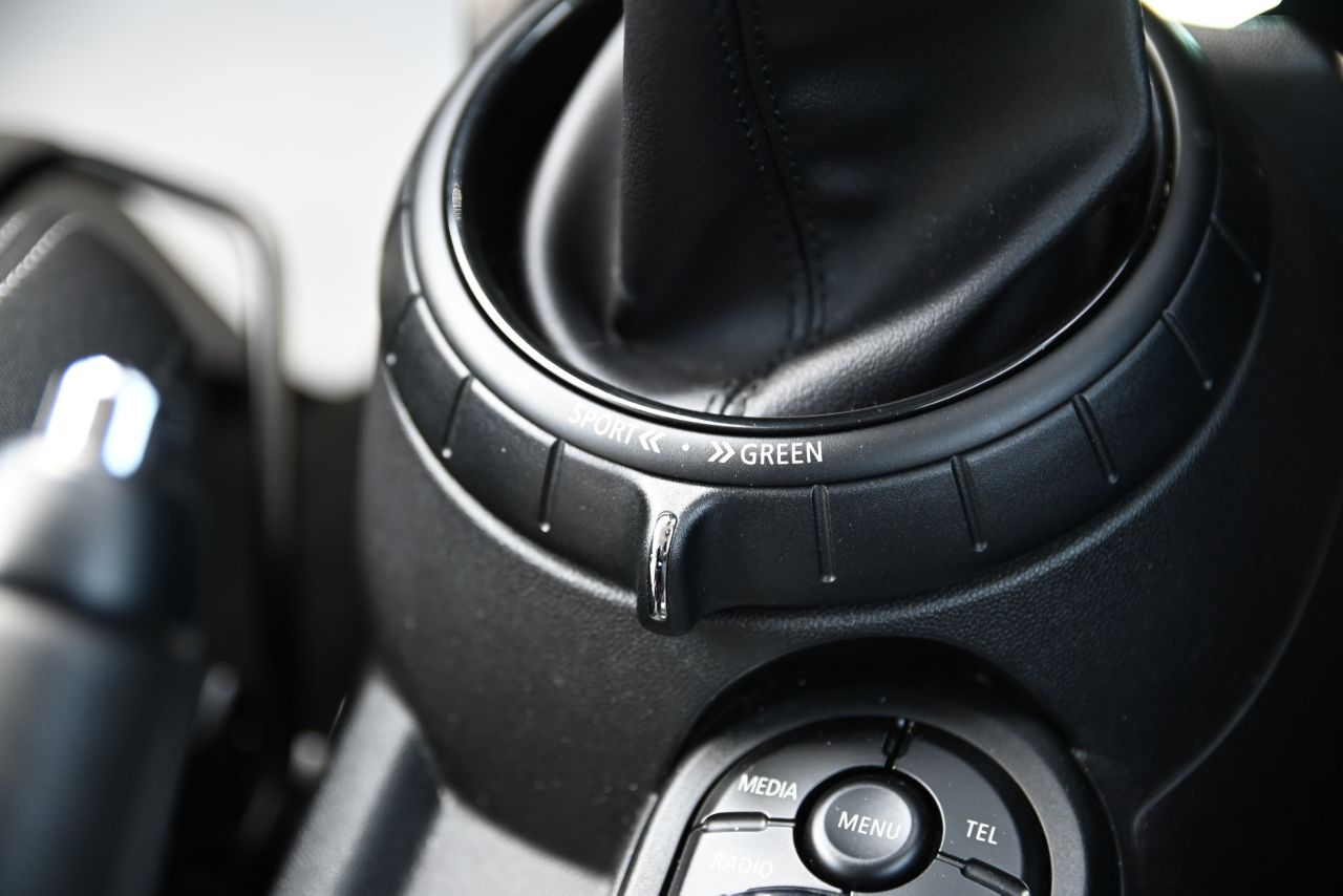 F56 MINI COOPER S