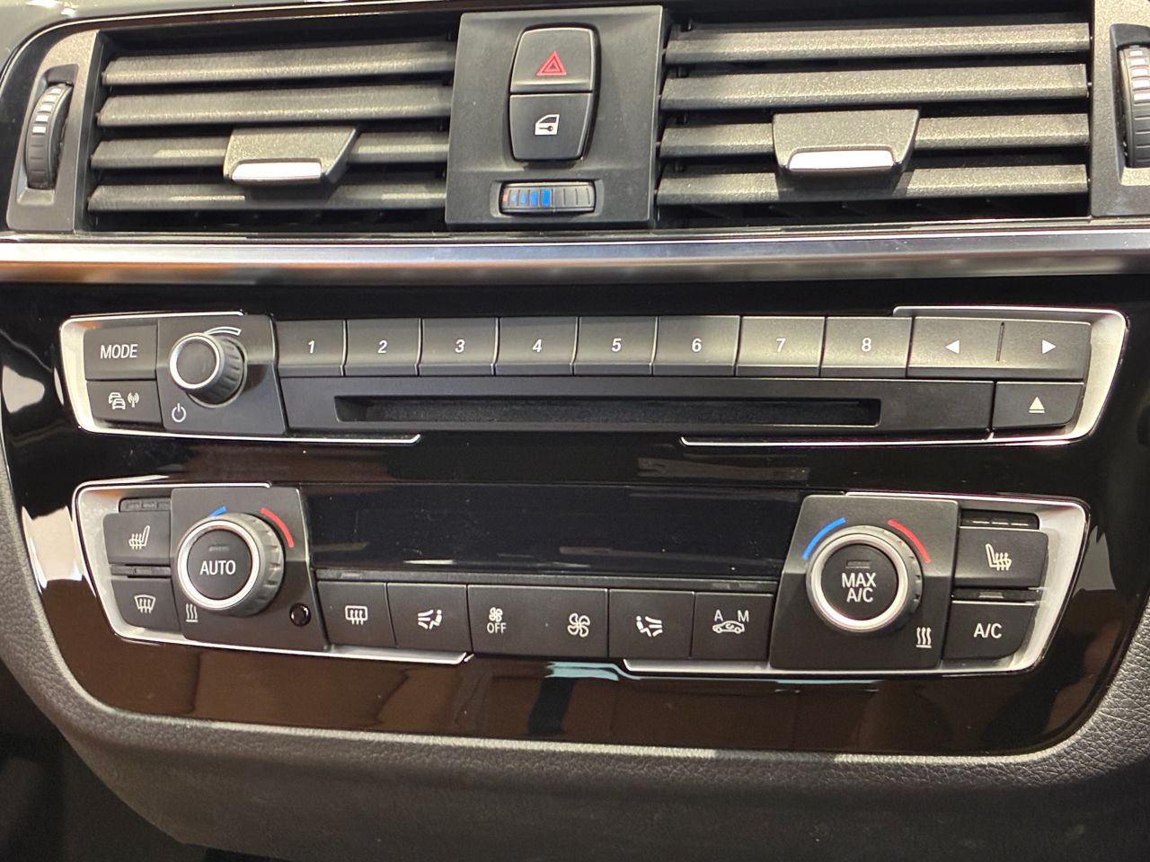 118D 5DOOR RHD