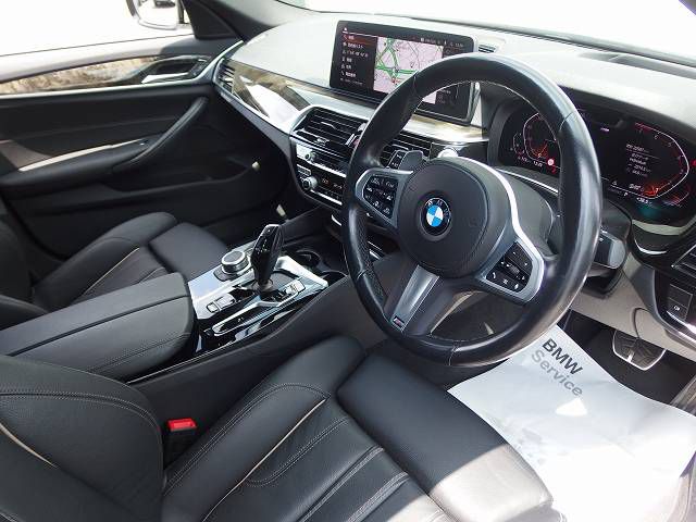 520i Sedan RHD
