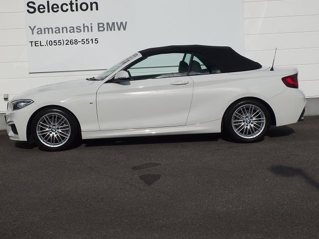 220I CABRIOLET RHD