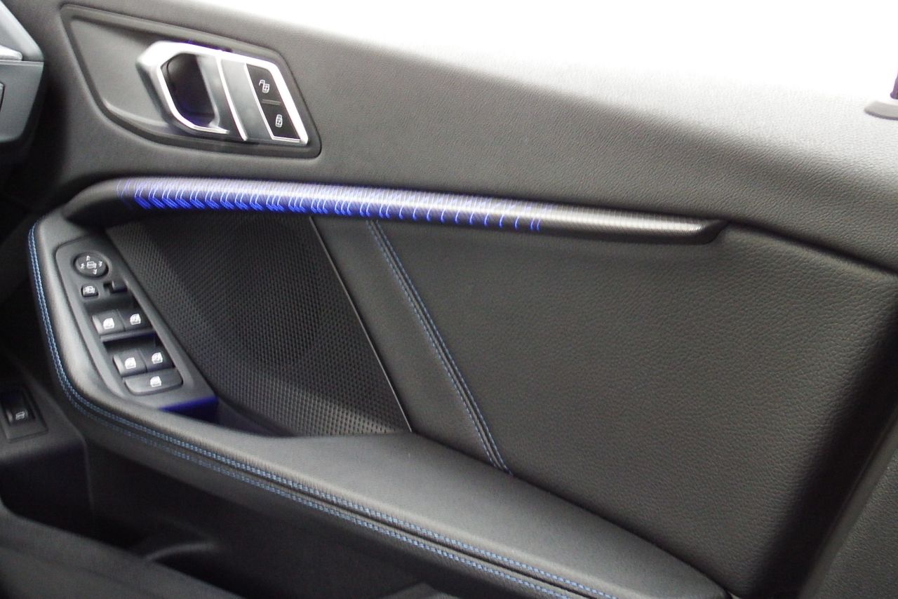 F40 118d Sports Hatch 5-door B47 2.0d