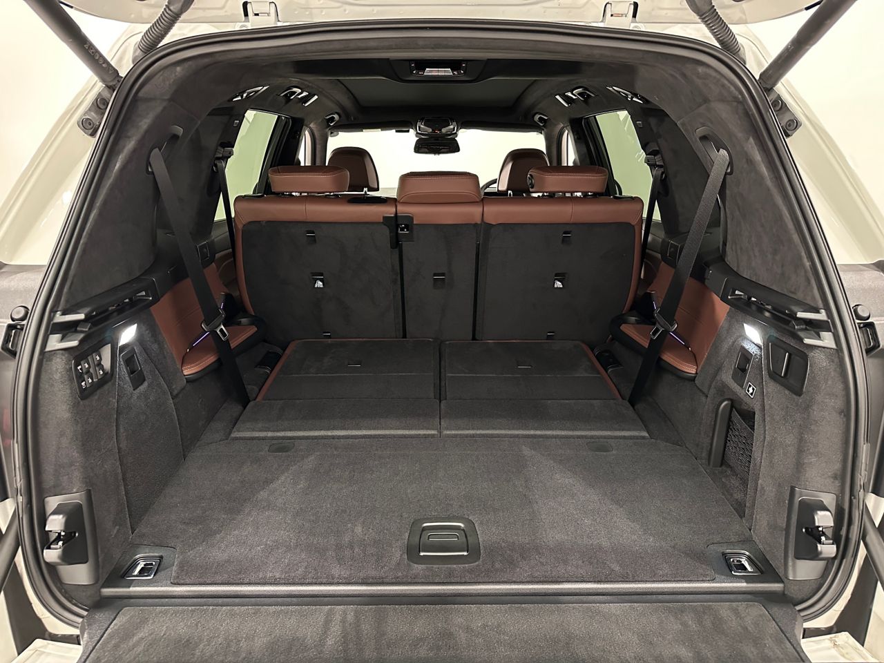 X7 xDrive40d RHD US