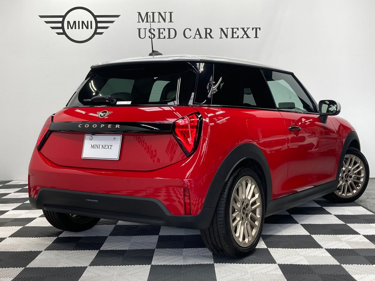 F66 MINI Cooper C 3Dr