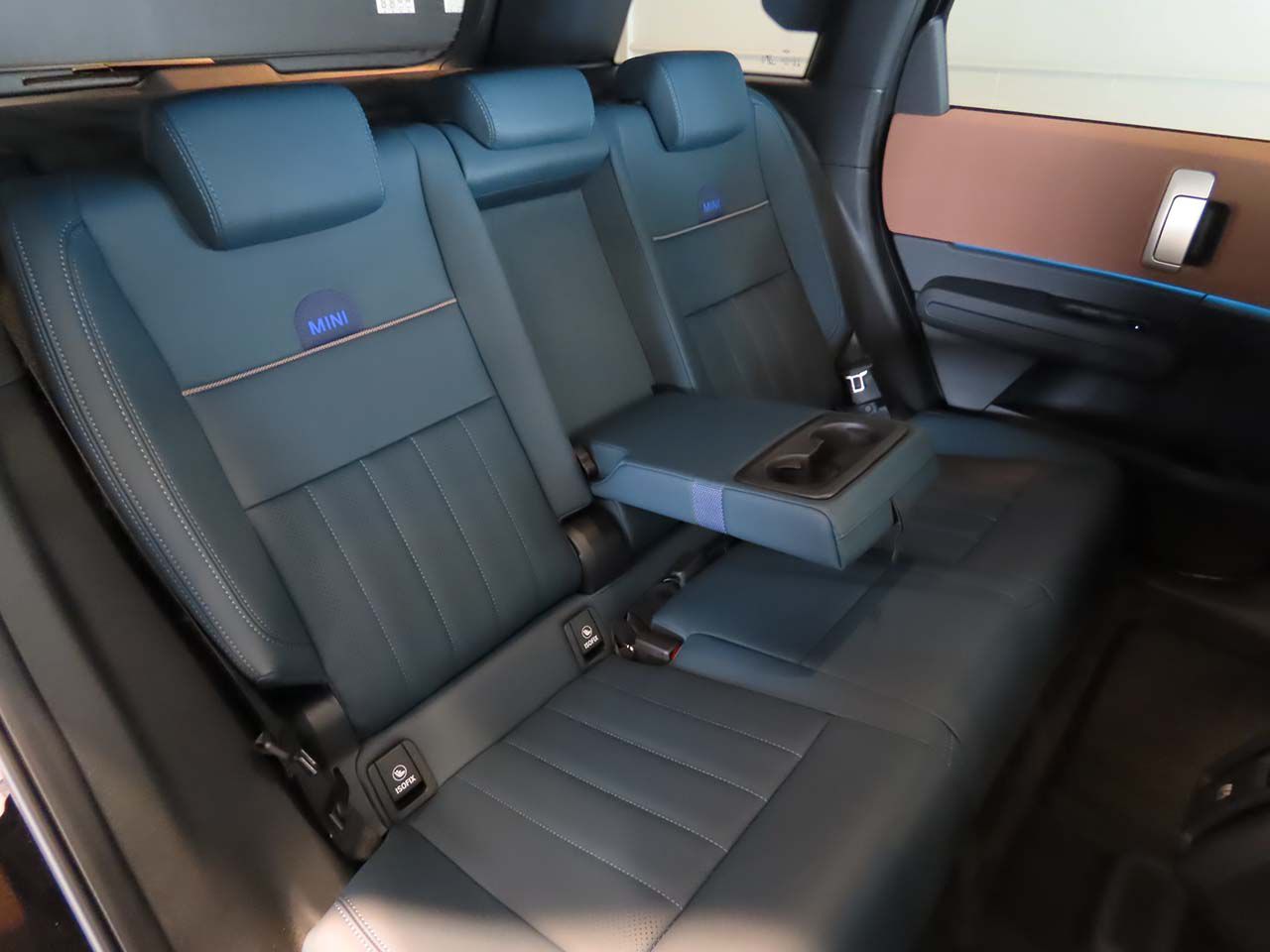 U25 MINI Countryman SE ALL4