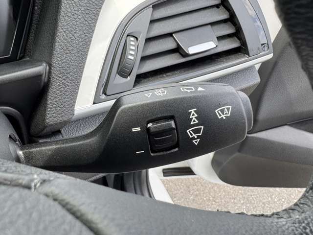 118D 5DOOR RHD