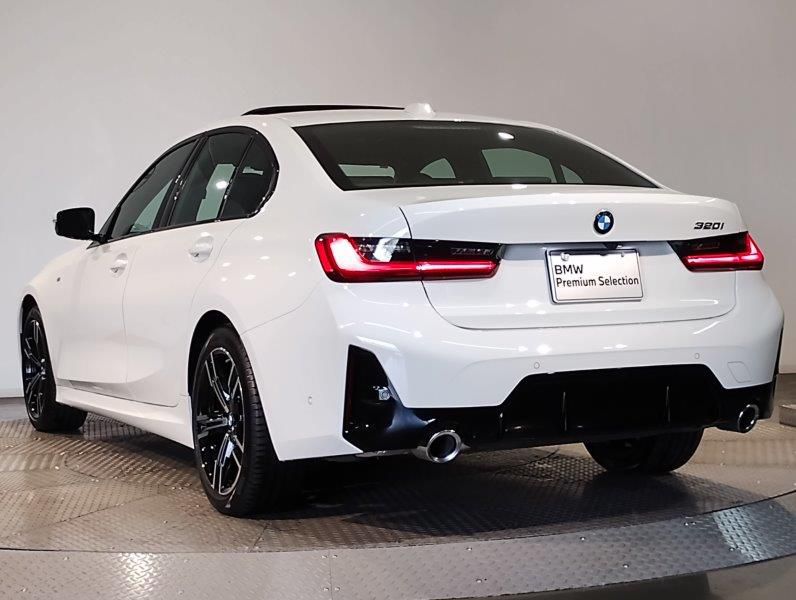 G20 320i Saloon LCI RHD MX