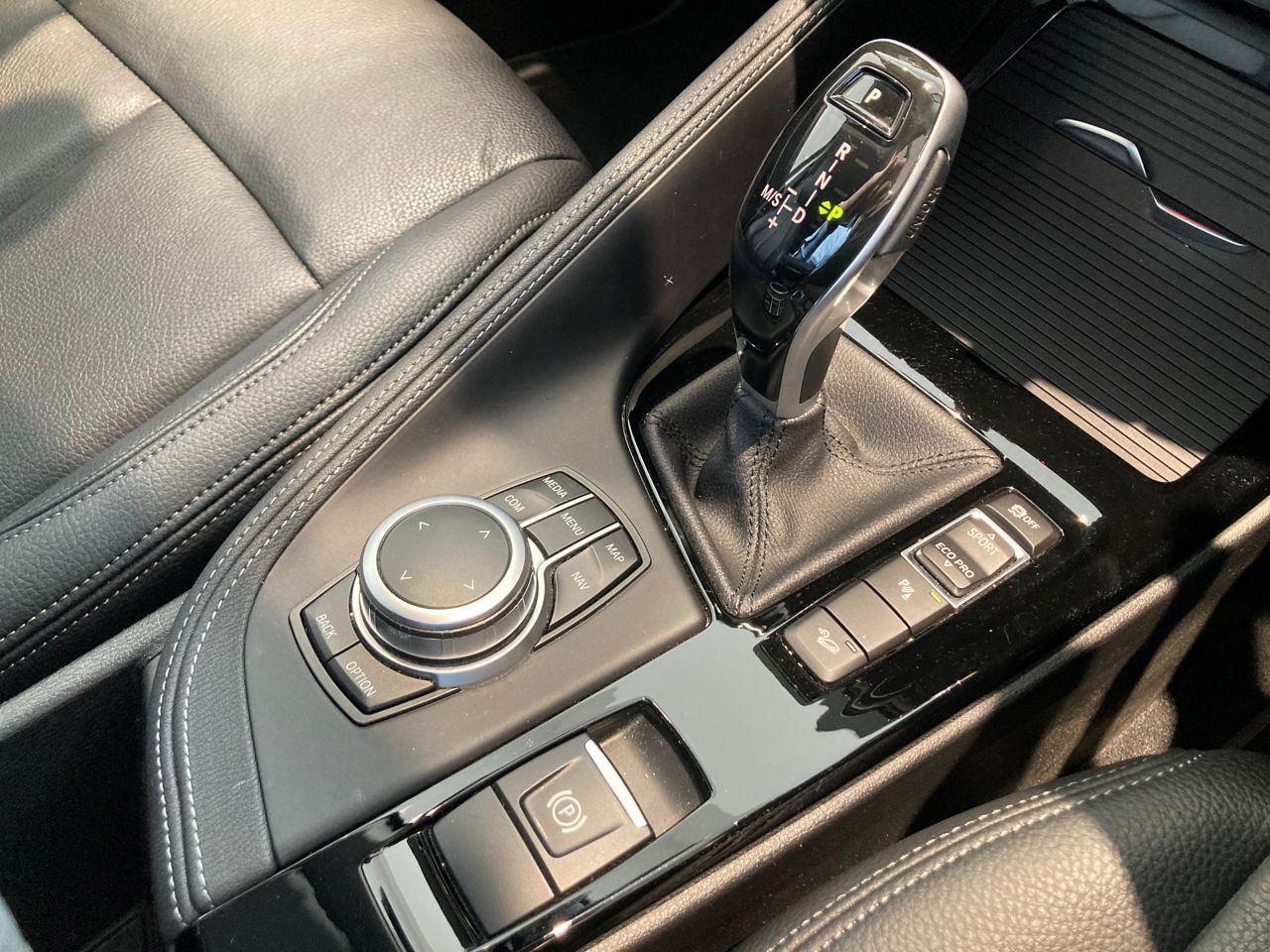 F48 X1 xDrive18d B47 2.0d LCI