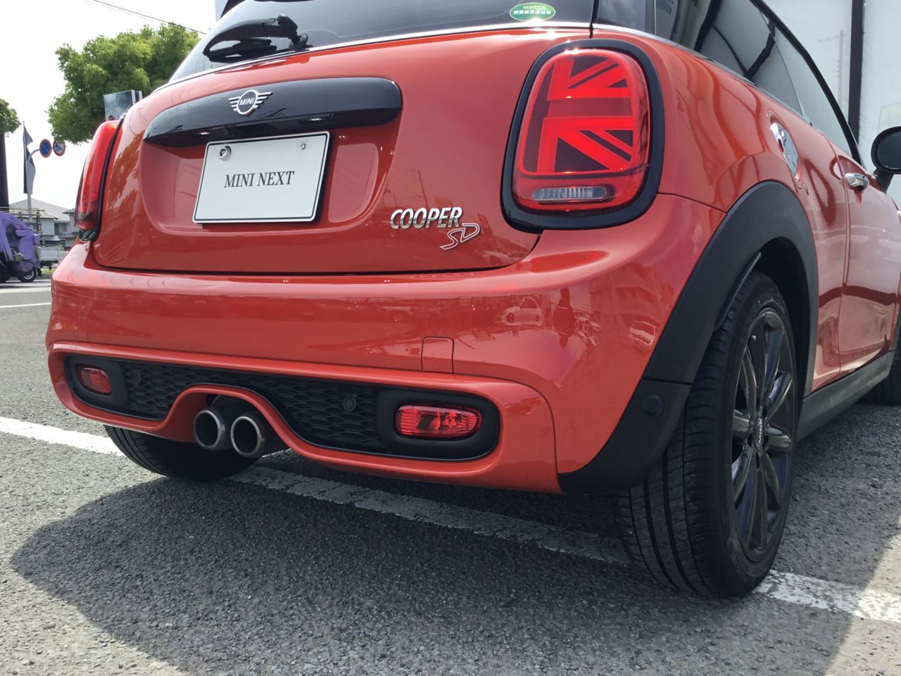 F56 COOPER S D(AT)