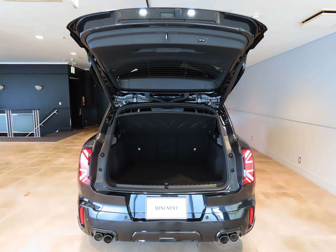 U25 MINI John Cooper Works Countryman ALL4