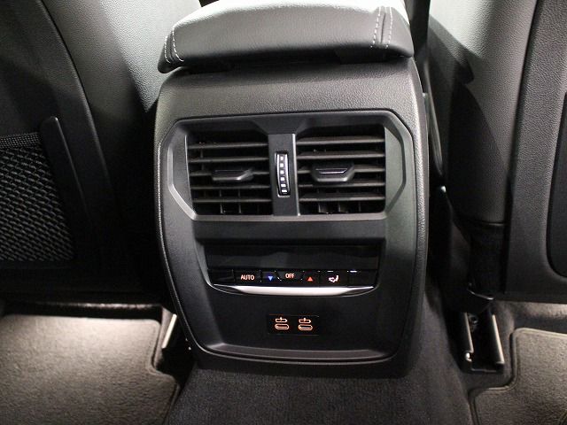 G26 420d xDrive Gran Coupe RHD