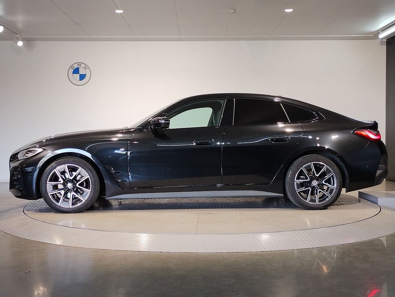 G26 420d xDrive Gran Coupe RHD