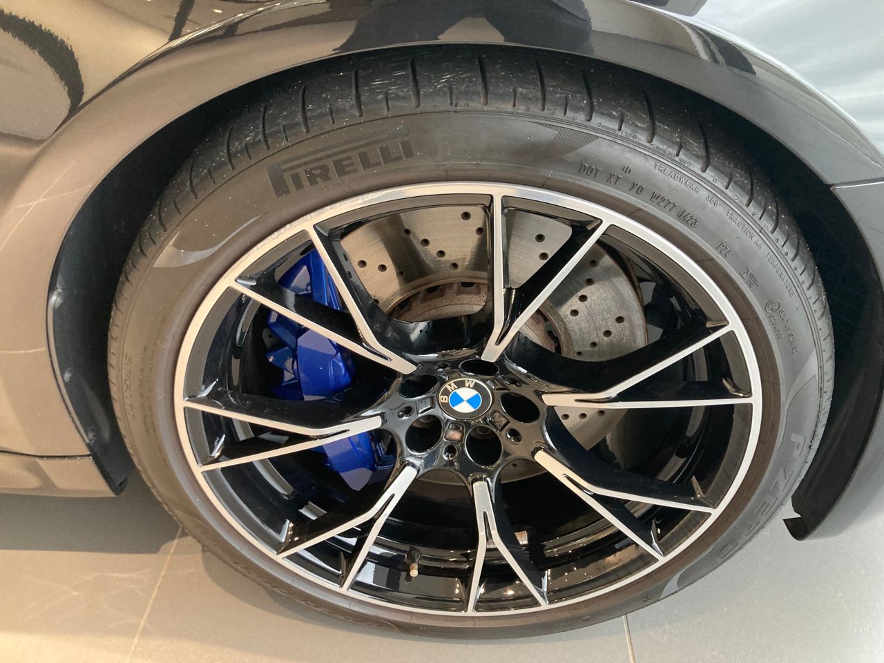 M5 Sedan RHD