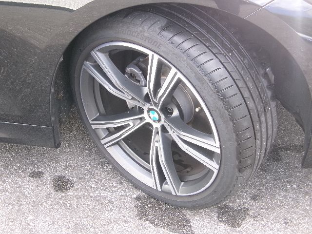 320d xDrive Berline RHD