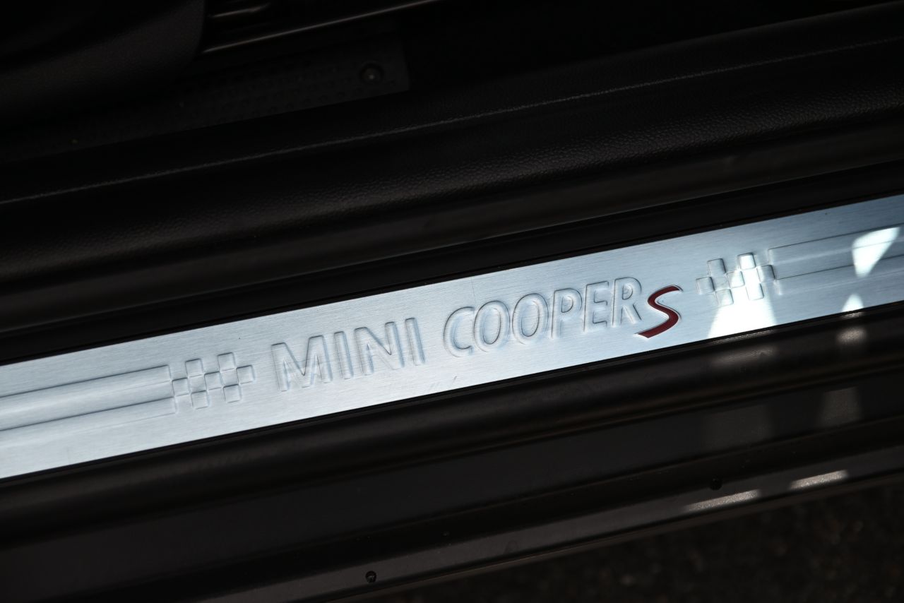 Cooper S 3 doors RHD