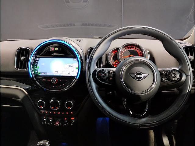 F60 MINI Cooper Countryman