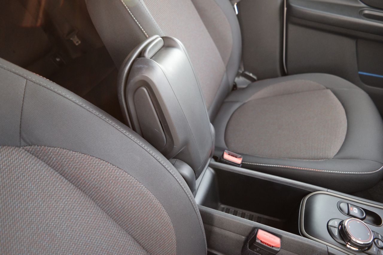 MINI CROSSOVER COOPER D