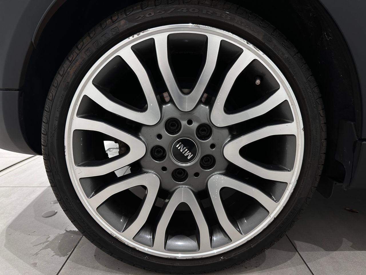 F55 COOPER S D(AT)