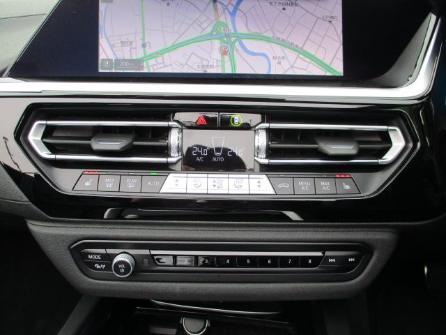 G29 z4 sDrive20i RHD