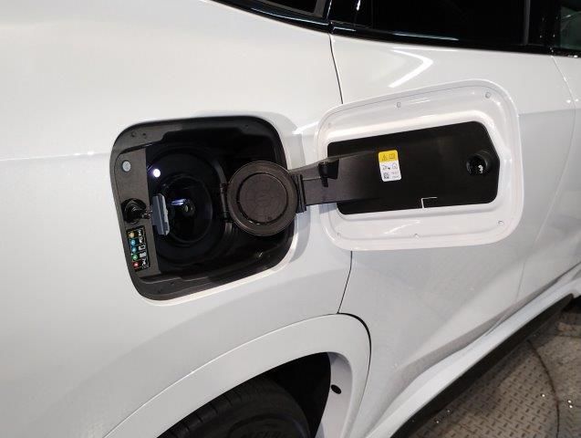 U11 iX1 xDrive30