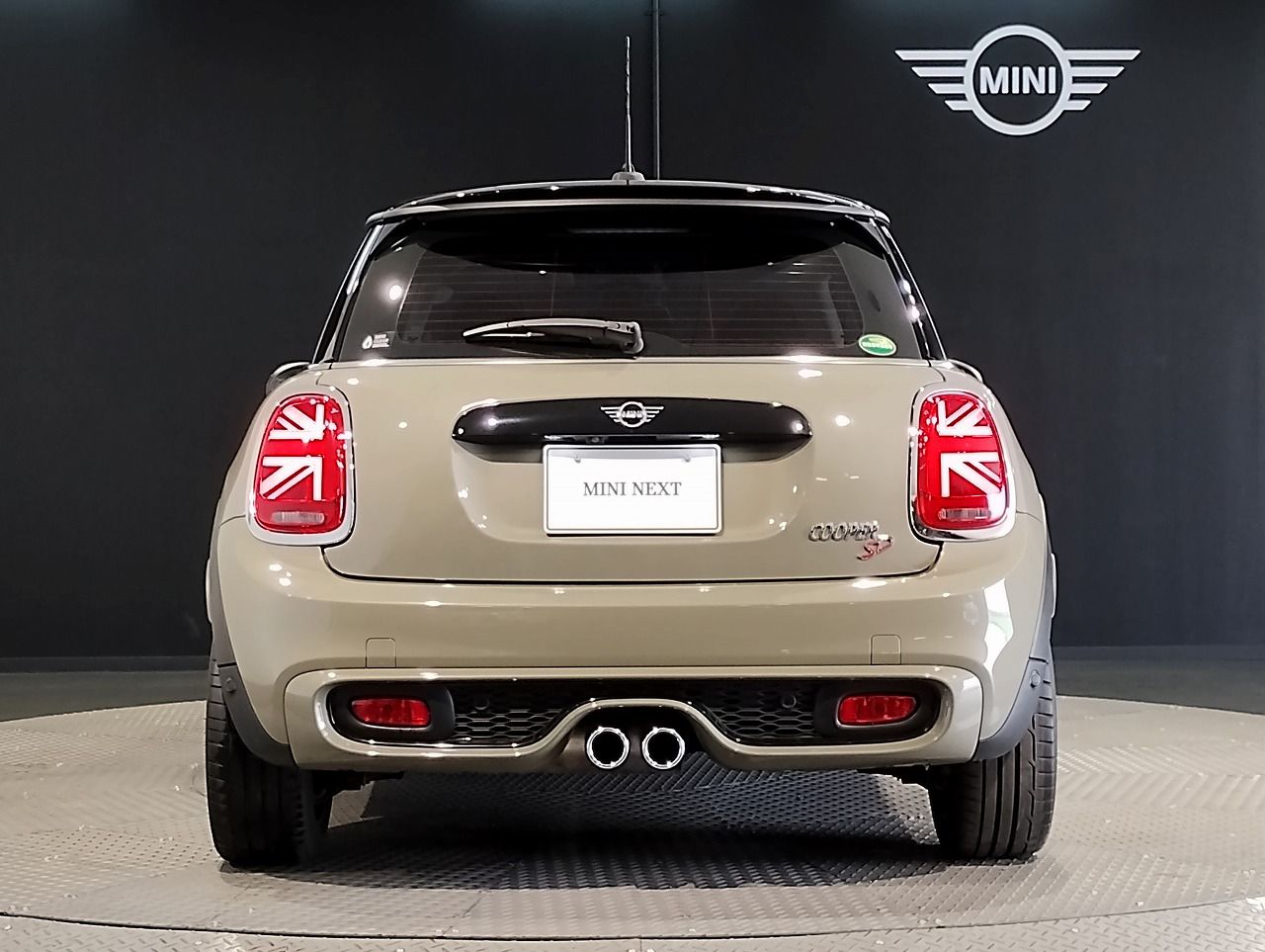 F56 COOPER S D(AT)