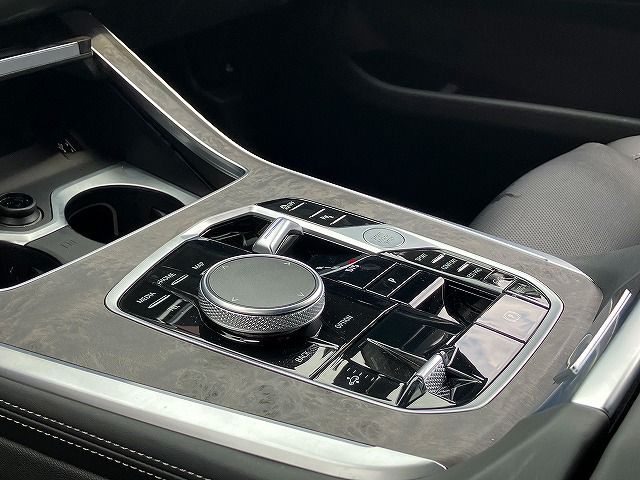 X5 xDrive40d RHD
