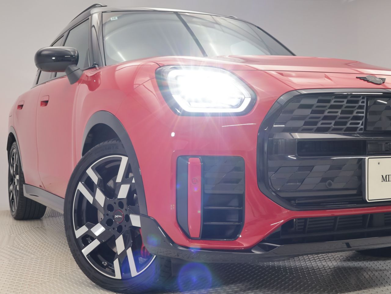 U25 MINI John Cooper Works Countryman ALL4