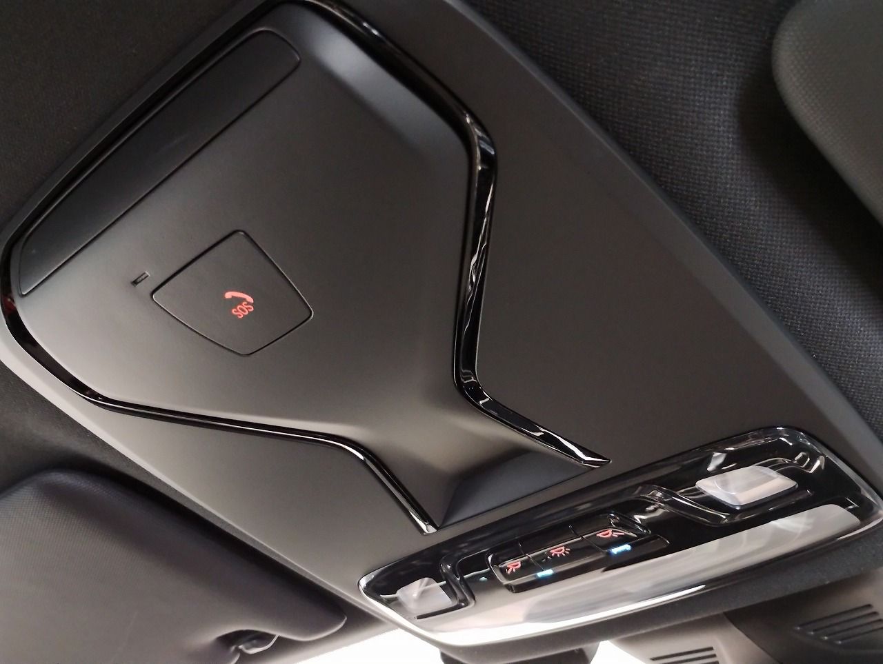 G42 220i Coupe