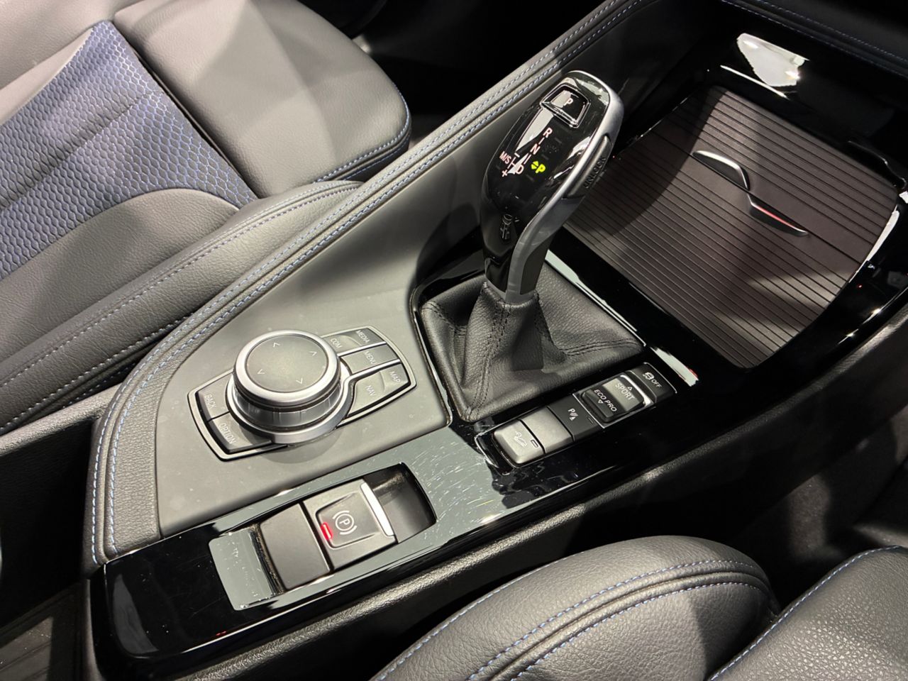 F48 X1 xDrive18d B47 2.0d LCI