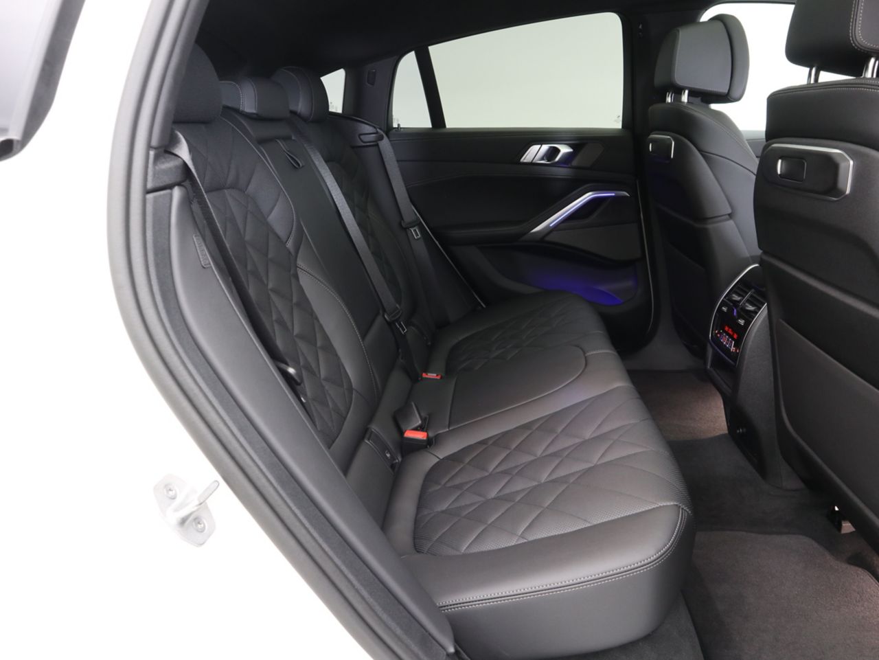 X6 xDrive30d M Sport RHD